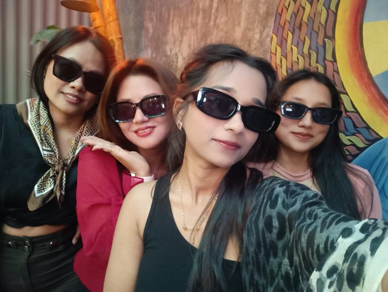 Friends travelling together on a trip